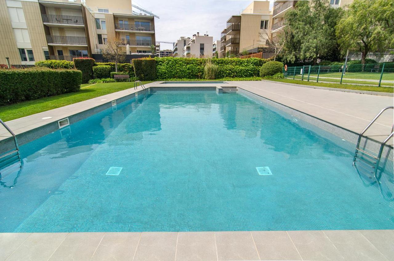 Sitges Spaces Garden Paradise 3 Bedroom, 3 Bathroom, Huge Private Garden-Terrace, Pool- Sleeps Up To 8 Extérieur photo