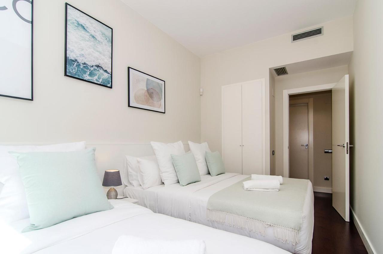 Sitges Spaces Garden Paradise 3 Bedroom, 3 Bathroom, Huge Private Garden-Terrace, Pool- Sleeps Up To 8 Extérieur photo