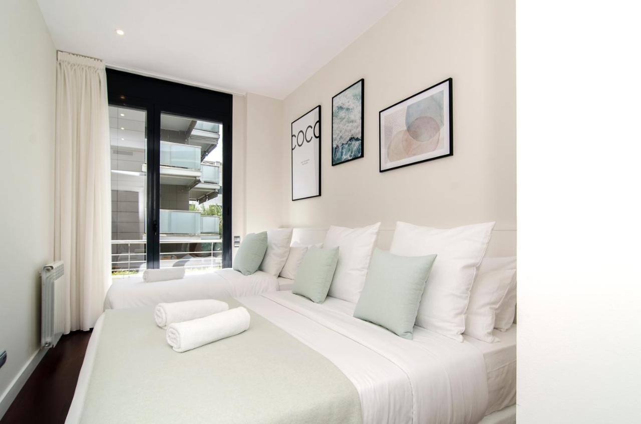 Sitges Spaces Garden Paradise 3 Bedroom, 3 Bathroom, Huge Private Garden-Terrace, Pool- Sleeps Up To 8 Extérieur photo