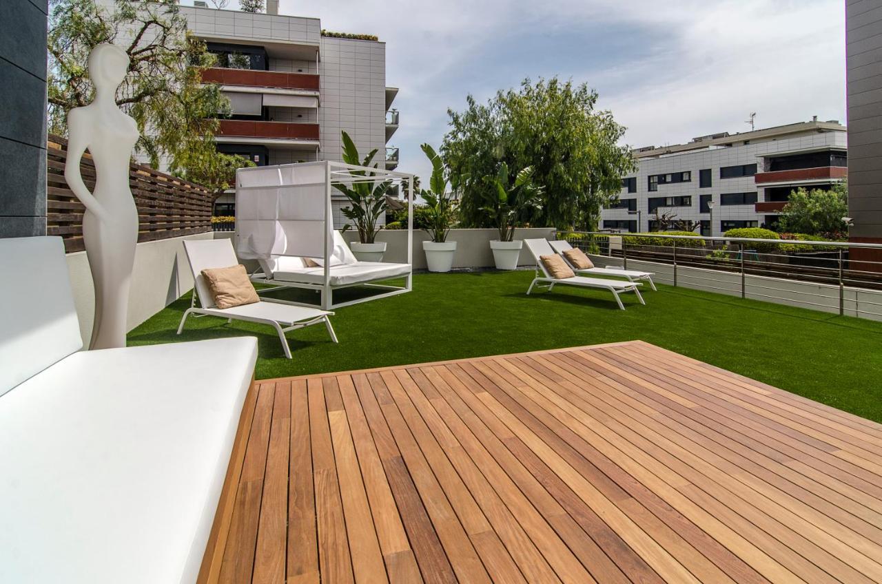 Sitges Spaces Garden Paradise 3 Bedroom, 3 Bathroom, Huge Private Garden-Terrace, Pool- Sleeps Up To 8 Extérieur photo